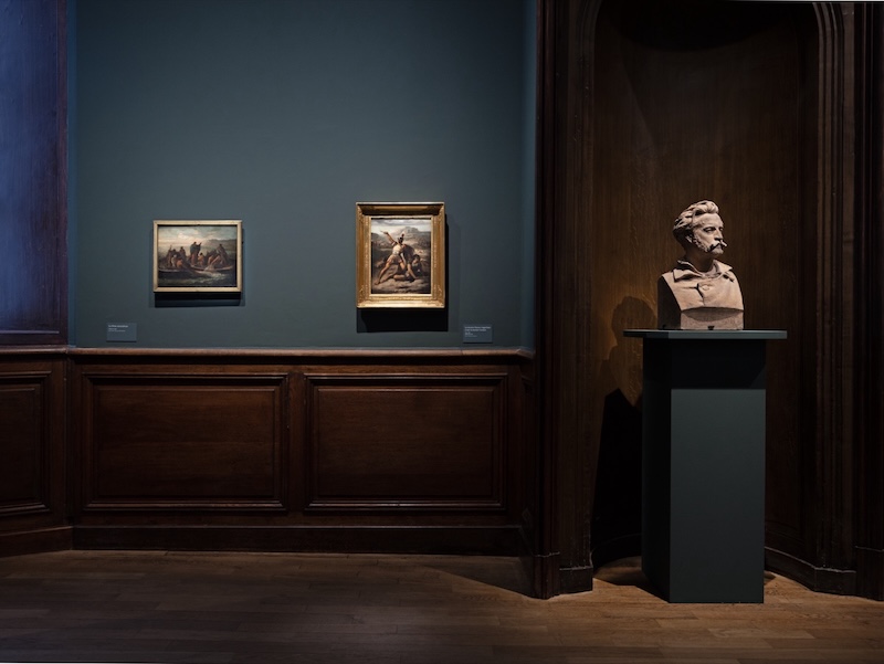maison-victor-hugo--françois-chifflart-linsoumis-exhibition ---pictures-salle_1__buste_de_Chifflart.jpg